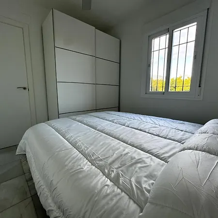 아파트 Marinas De *